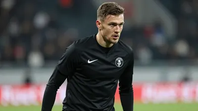 Rosenborg BK reiser til Bodø for en viktig seriekamp mot Bodø/Glimt søndag, en kamp som vises på TV 2 Play